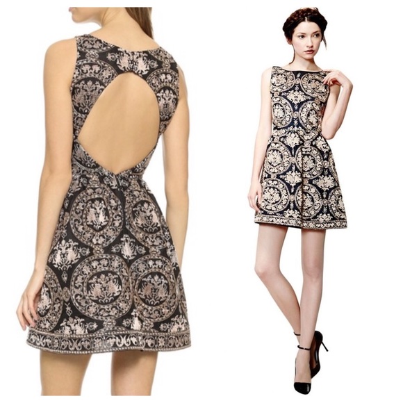 ALICE + OLIVIA Lilyanne Beaded Embroidered Dress - Picture 4 of 15